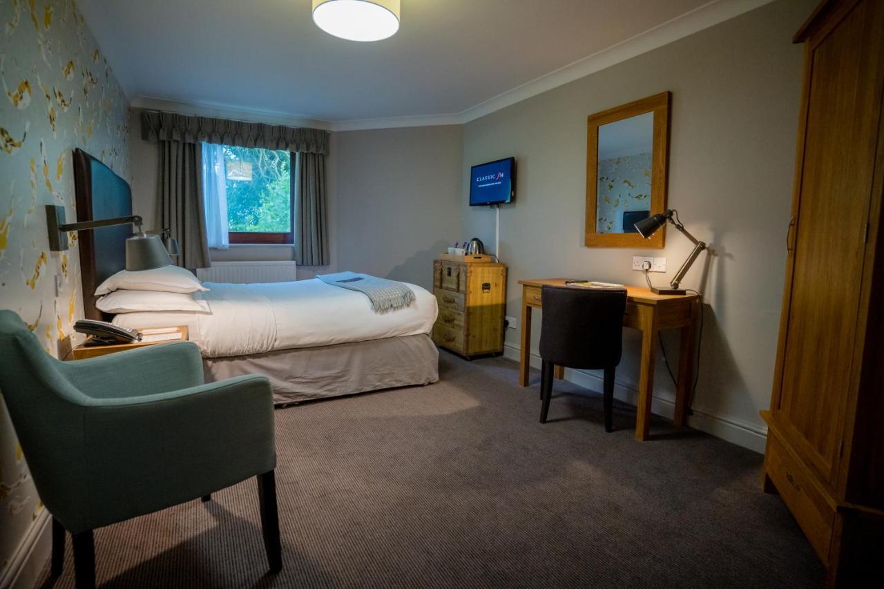 Stonehouse Court Hotel - A Bespoke Hotel Εξωτερικό φωτογραφία