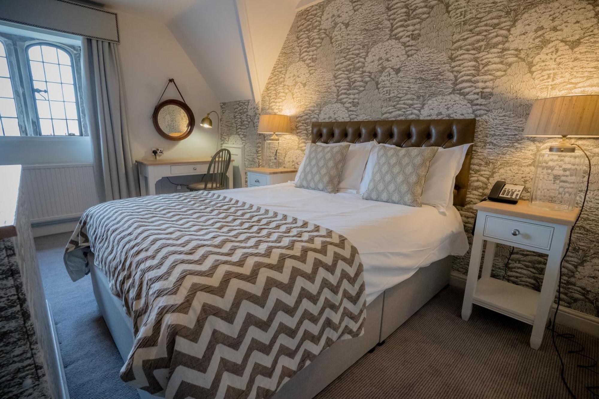 Stonehouse Court Hotel - A Bespoke Hotel Εξωτερικό φωτογραφία